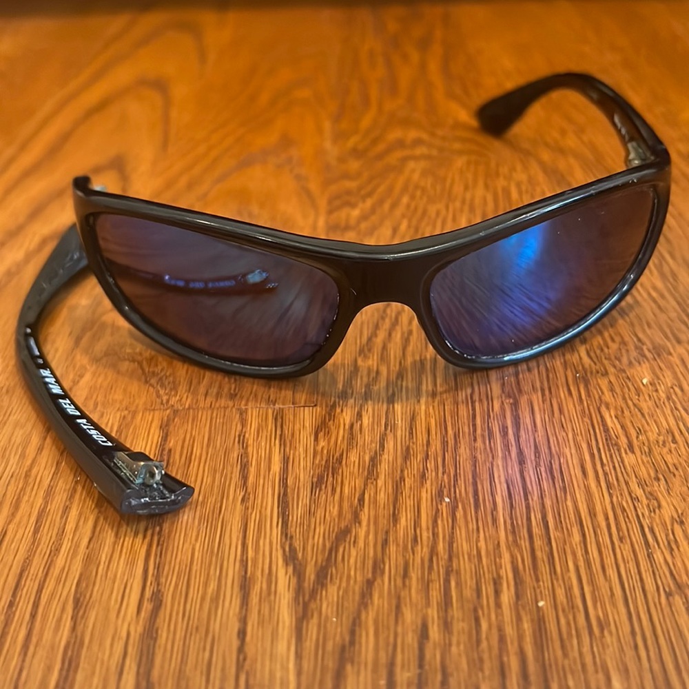 Black Costa “Maya MY 11” men’s sunglasses